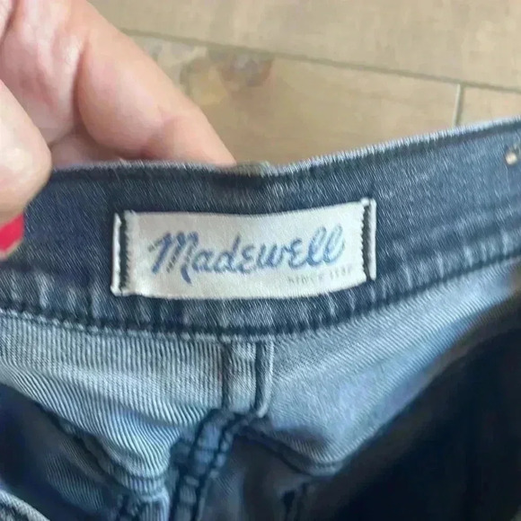 Madewell Faded Black Distressed High Riser Skinny Jeans Kincaid Wash SZ 24 - Picture 9 of 13